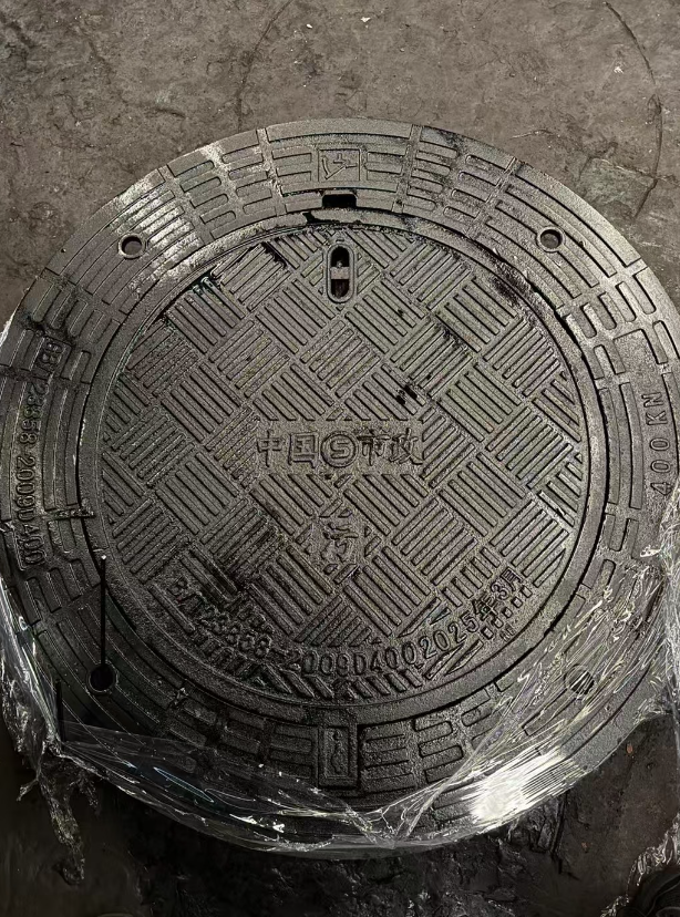 琼结球墨铸铁防沉降井盖展示